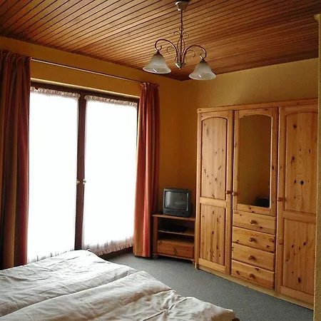 Seehotel Loenoe 3*