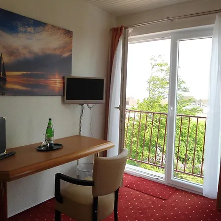 Seehotel Loenoe