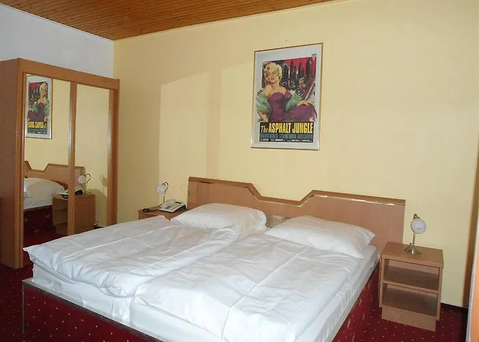 Otel Seehotel Loenoe