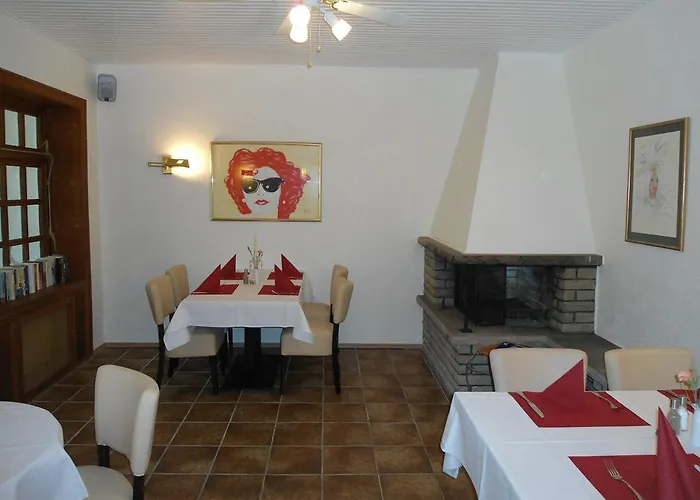 Otel Seehotel Loenoe 3*